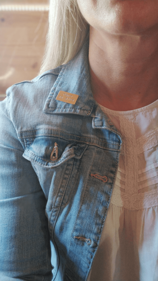 Pin's "Chut je rêve"