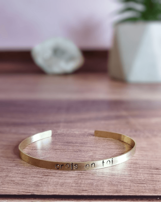 Bracelet mantra &quot;Crois en toi&quot;