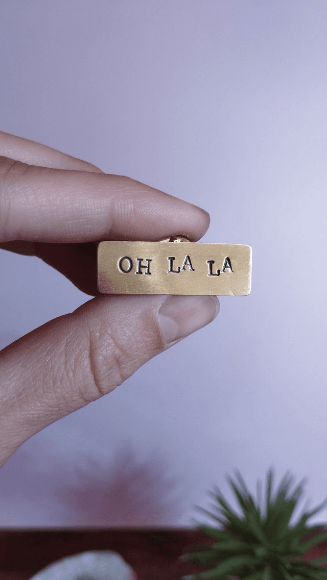 Pin&#039;s &quot;Oh la la&quot;